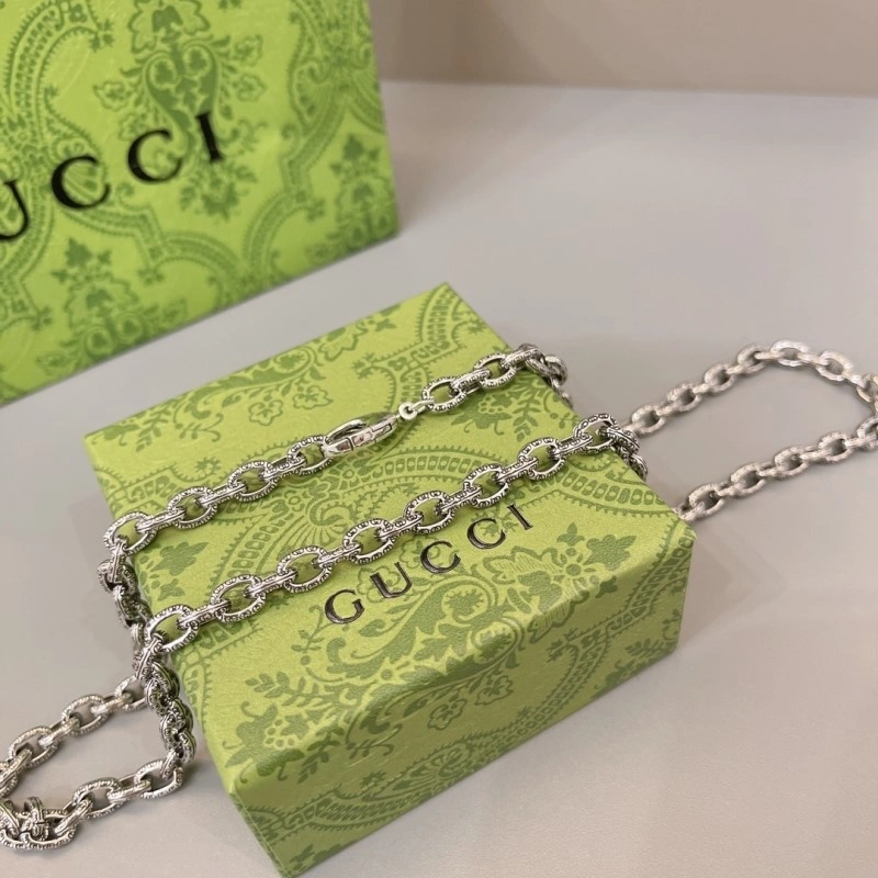 Fashionable Gucci Necklaces 243014
