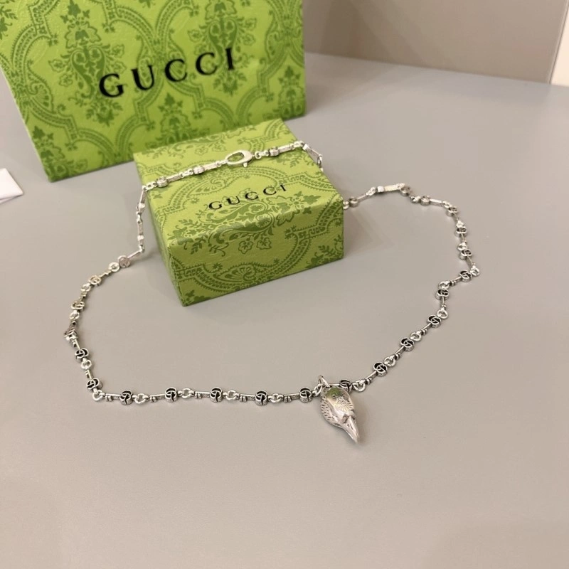 SmoothTexture Gucci Necklaces 242999
