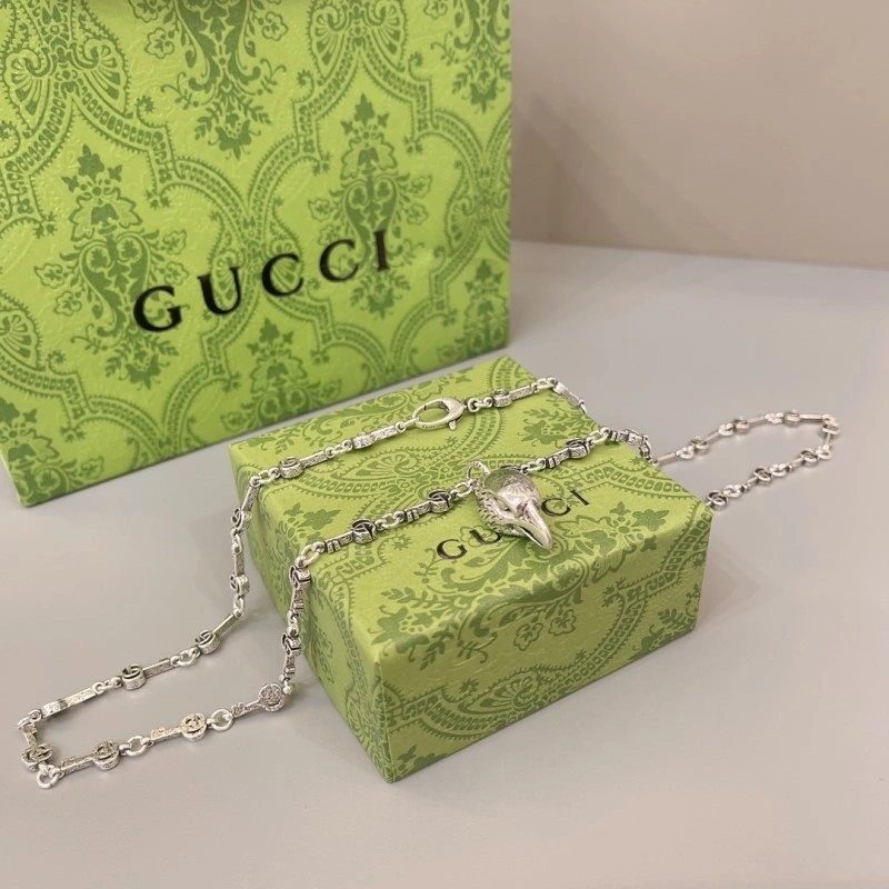 SmoothTexture Gucci Necklaces 242999