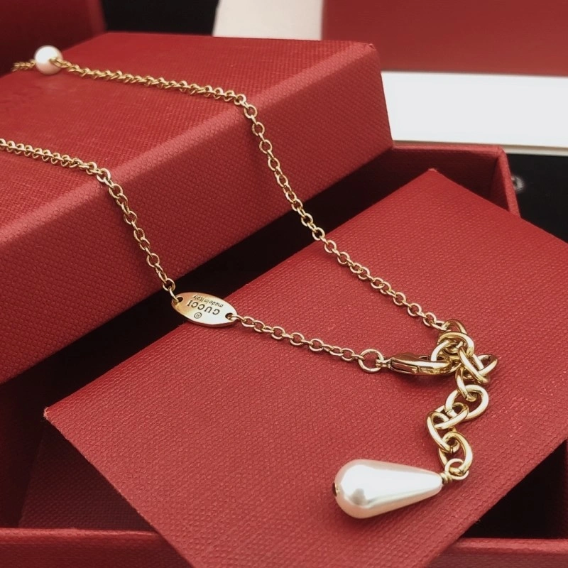 Tailored Gucci Necklaces 242995