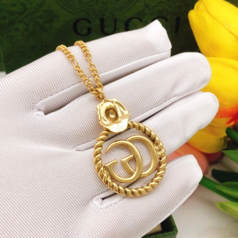 Fashionable Gucci Necklaces 242969