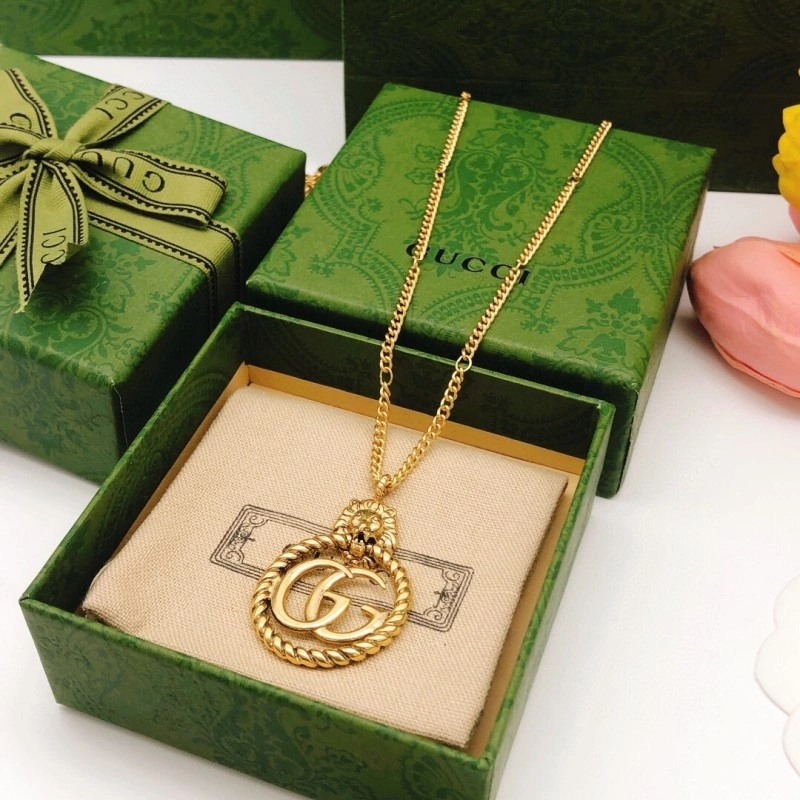 Fashionable Gucci Necklaces 242969