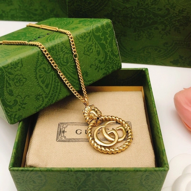 Fashionable Gucci Necklaces 242969
