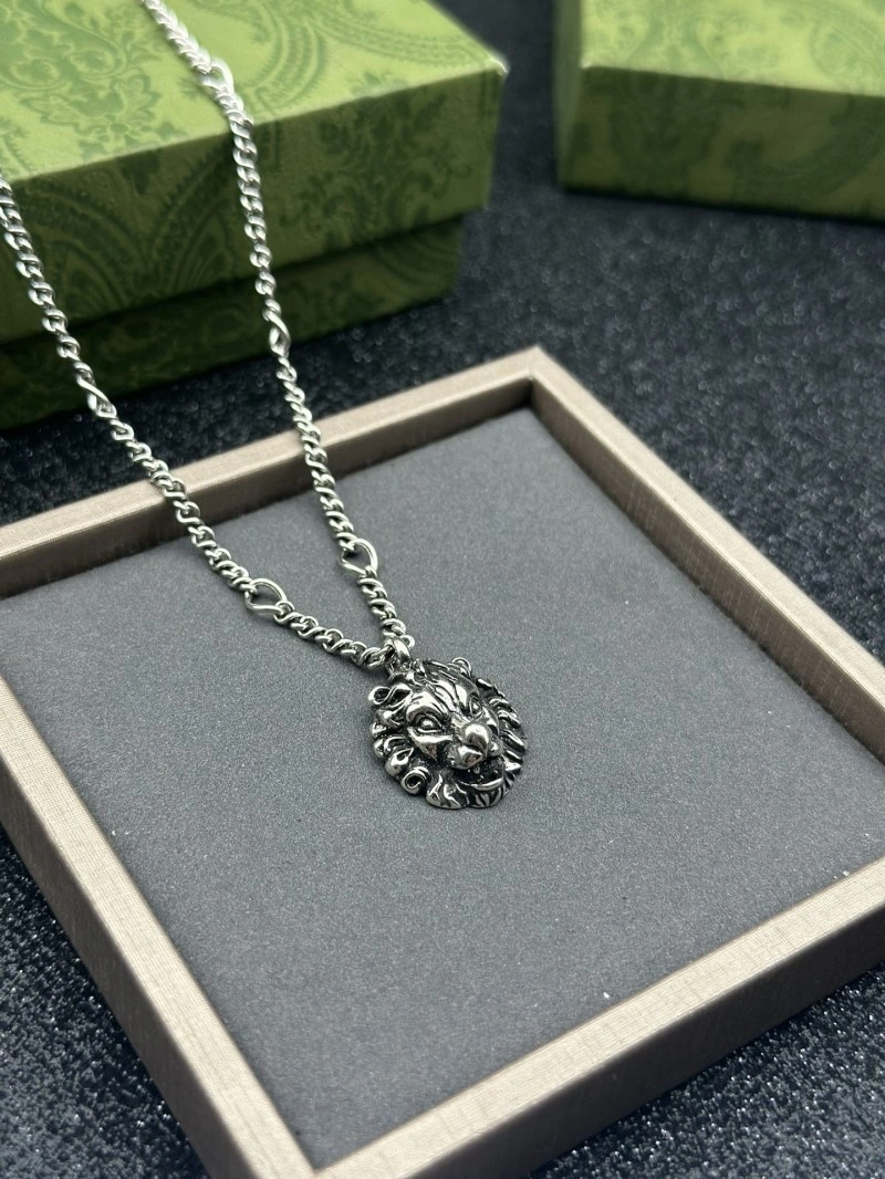 Chic Gucci Necklaces 242963