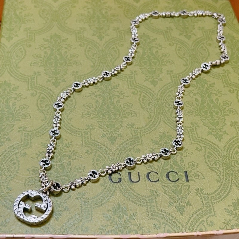TravelReady Gucci Necklaces 242977