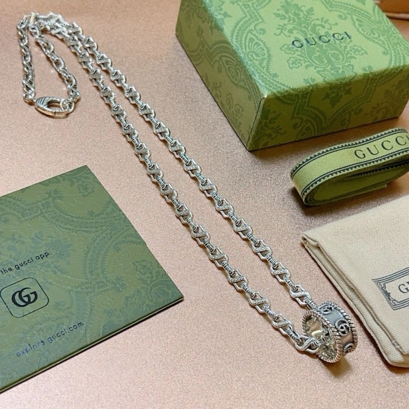 Gucci Necklaces HighQuality 242970
