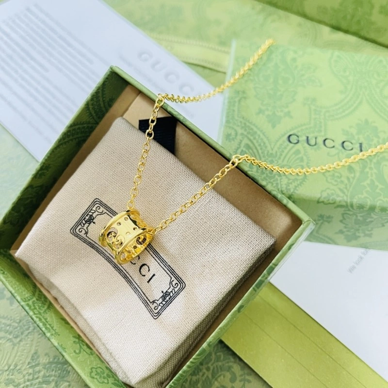 Chic Gucci Necklaces 242964