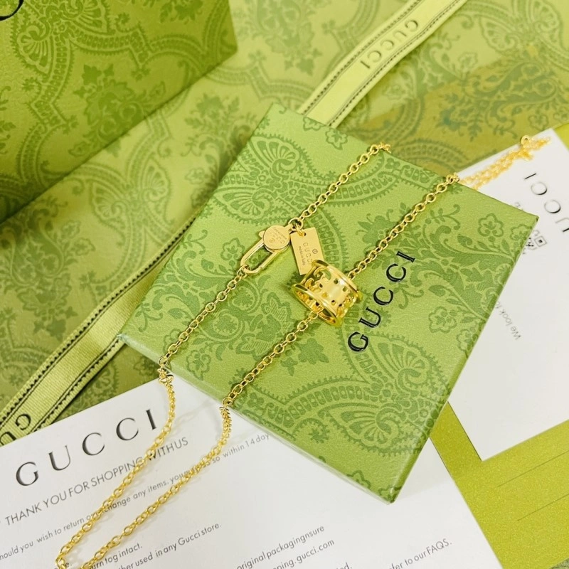 Chic Gucci Necklaces 242964