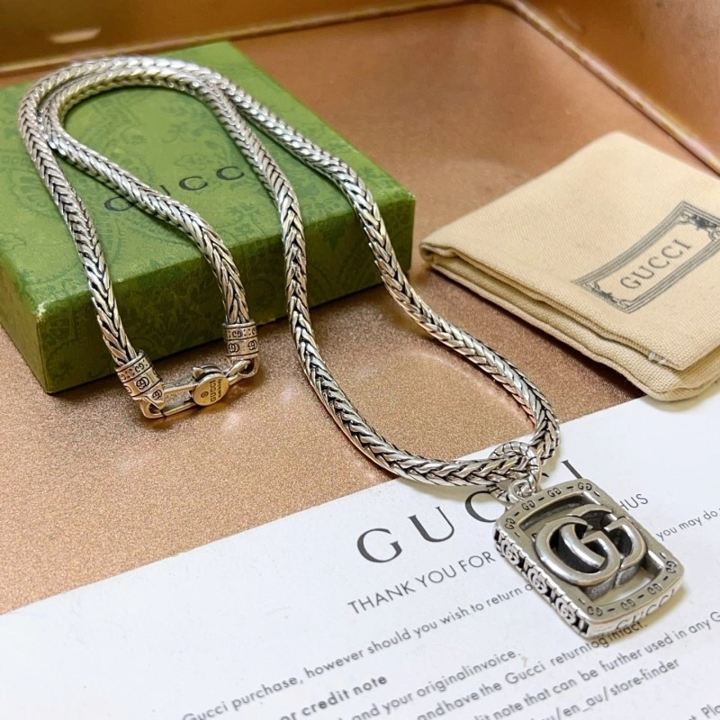 Snug Gucci Necklaces 242950