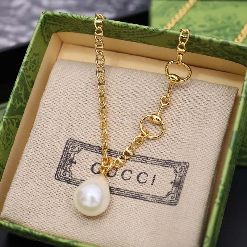 Resilient Gucci Necklaces 242948