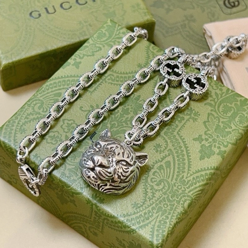 Gucci Necklaces Fashionable 242932