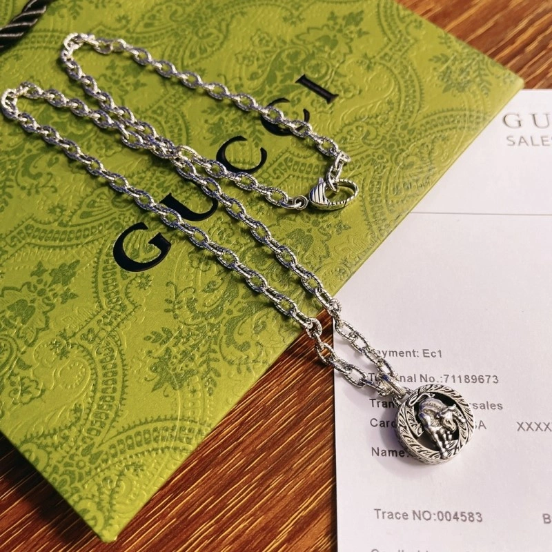 Gucci Necklaces Fashionable 242925