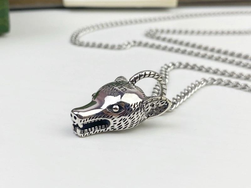 Versatile Gucci Necklaces 242938