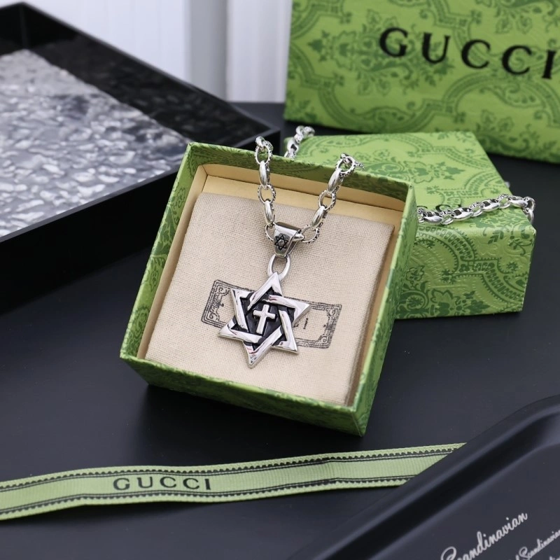 Affordable Gucci Necklaces 242924