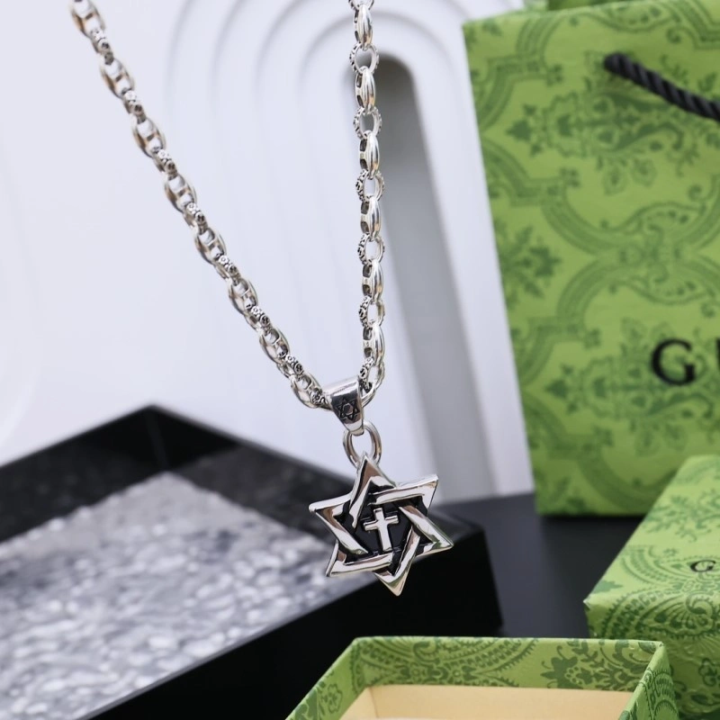 Affordable Gucci Necklaces 242924