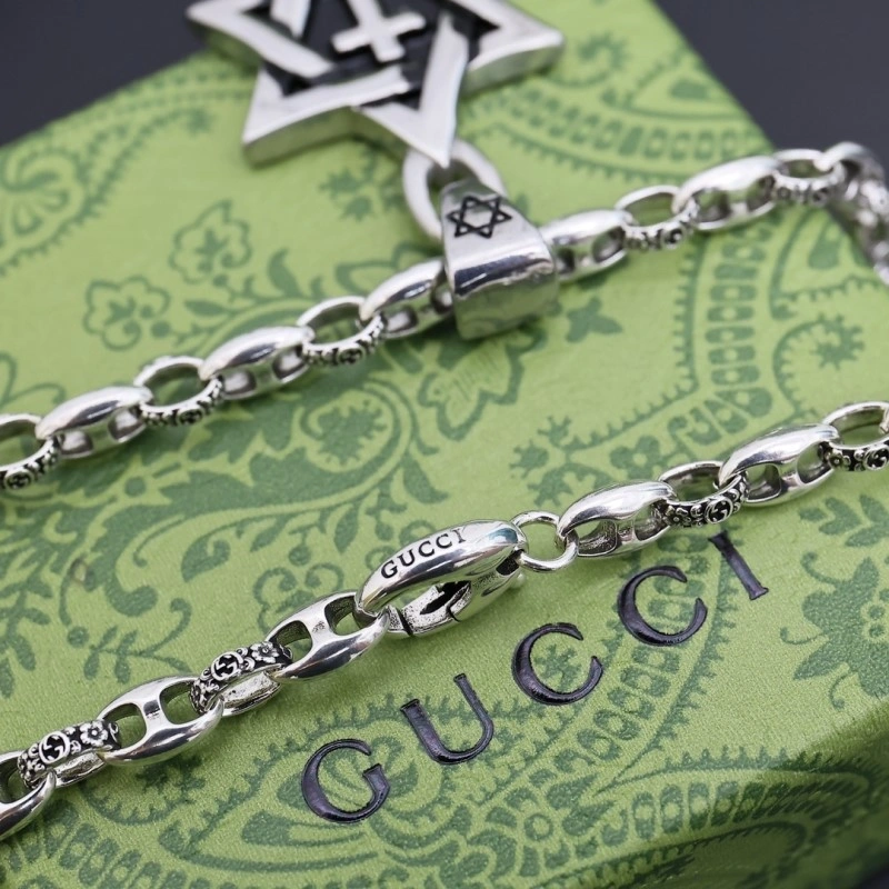 Affordable Gucci Necklaces 242924