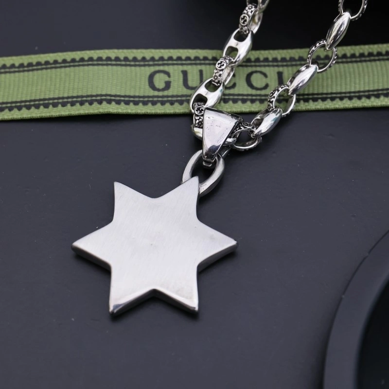 Affordable Gucci Necklaces 242924