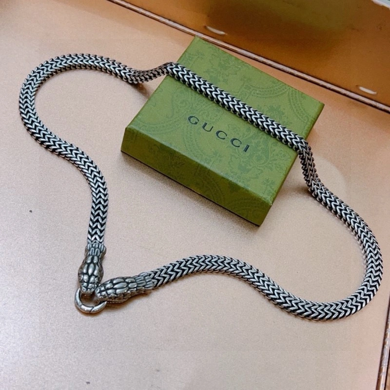 RelaxedFit Gucci Necklaces 242905