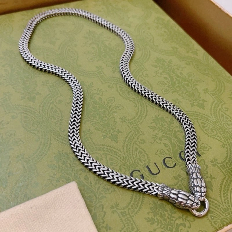 RelaxedFit Gucci Necklaces 242905