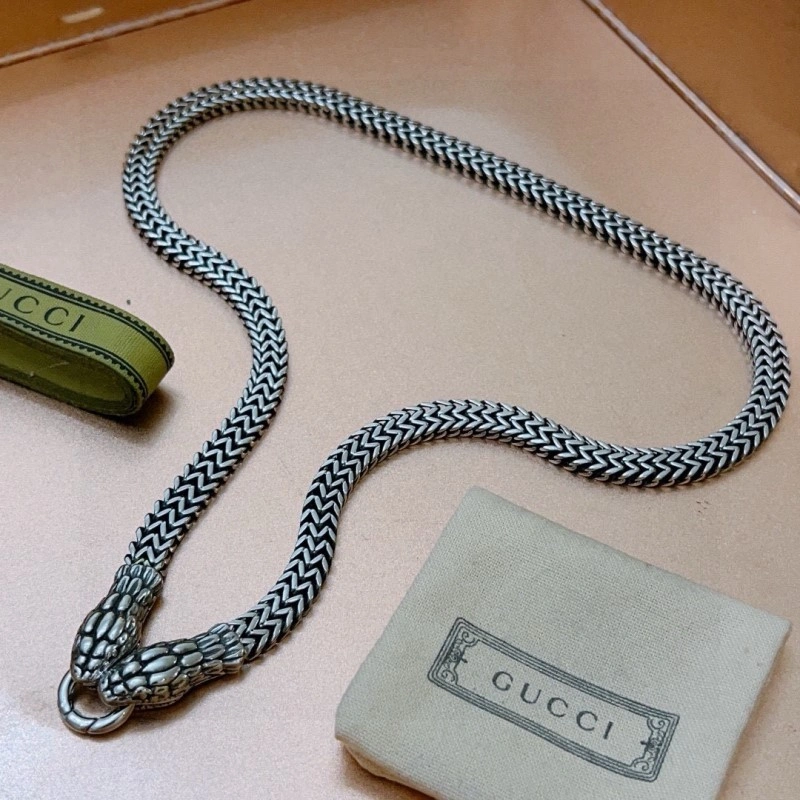 RelaxedFit Gucci Necklaces 242905