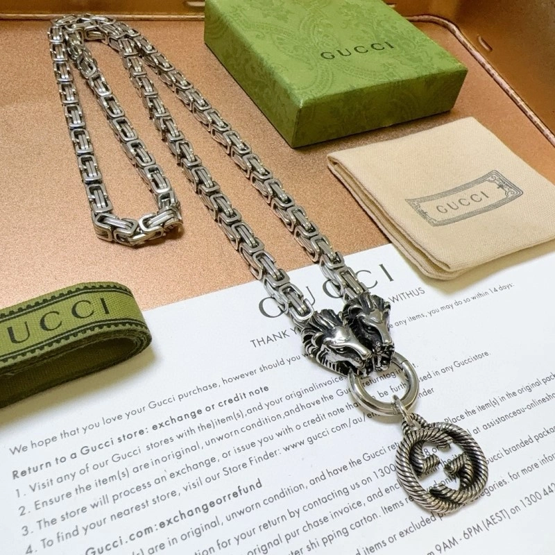 Stylish Gucci Necklaces 242910