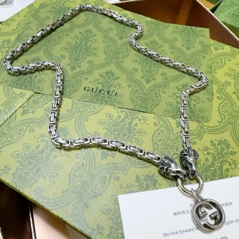 Stylish Gucci Necklaces 242910