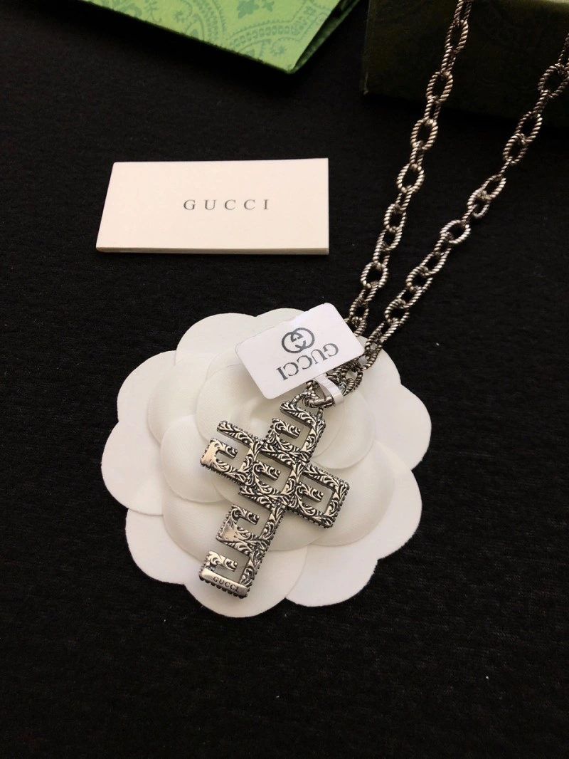 Comfortable Gucci Necklaces 242895