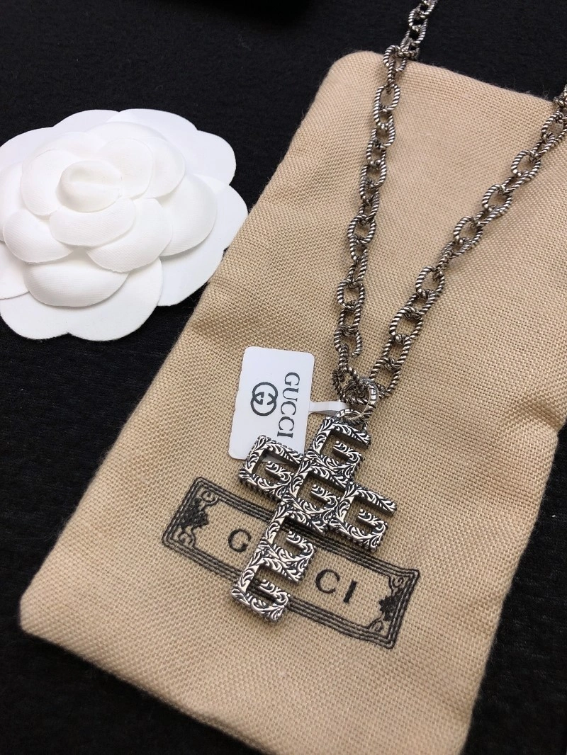 Comfortable Gucci Necklaces 242895