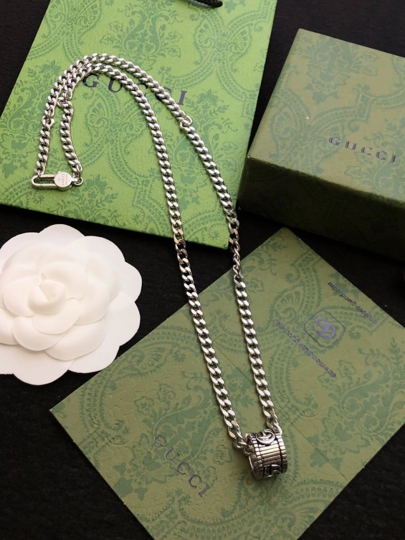 EyeCatching Gucci Necklaces 242878