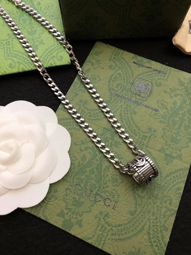 EyeCatching Gucci Necklaces 242878