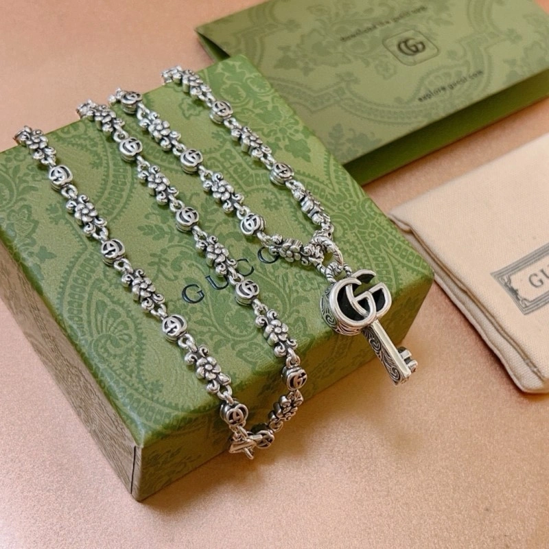 Packable Gucci Necklaces 242873