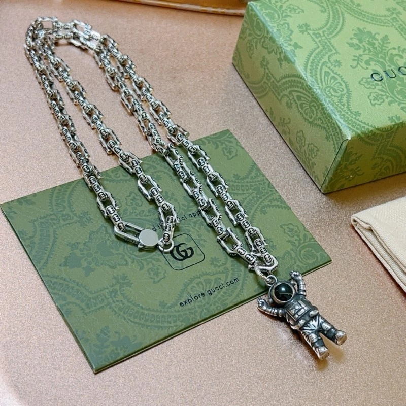 Gucci Necklaces Trendy 242874