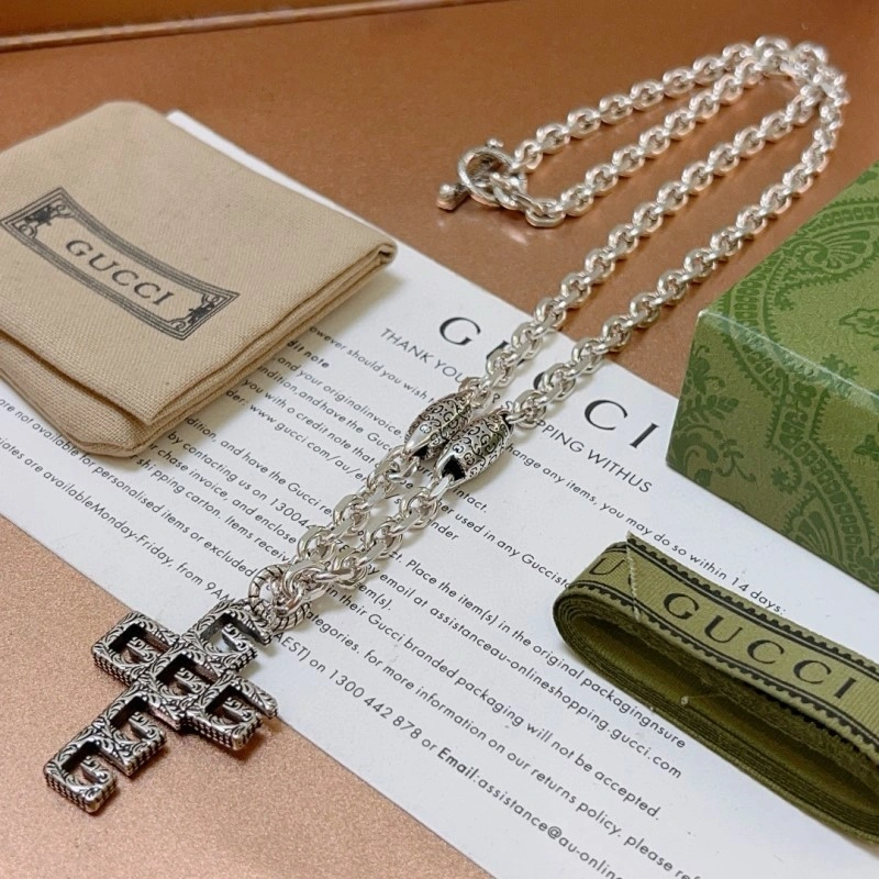 FlexibleFit Gucci Necklaces 242866