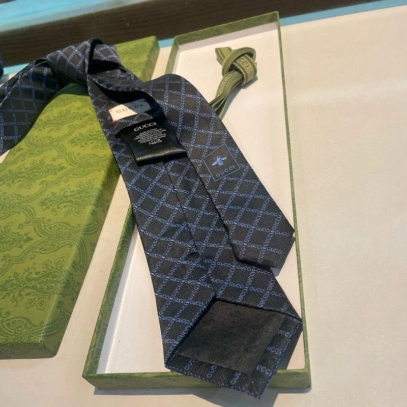 Gucci Neckties UrbanStyle 268920