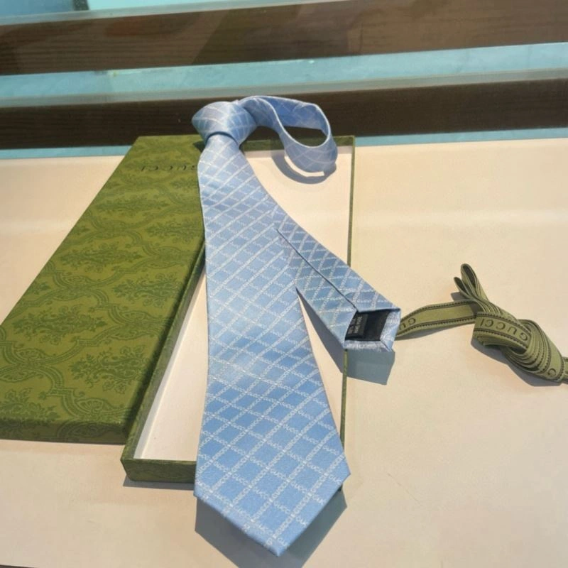 Gucci Neckties Sporty 268916