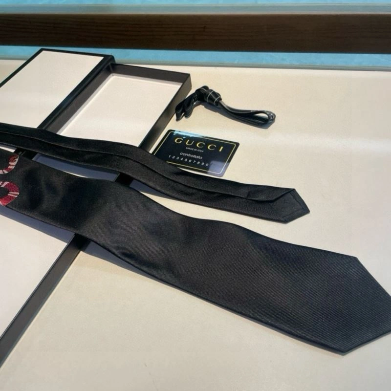 DailyWear Gucci Neckties 268918