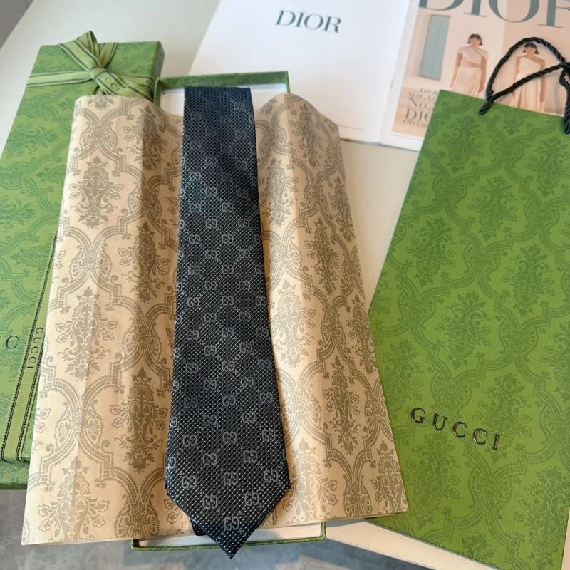 ComfortFit Gucci Neckties 268908