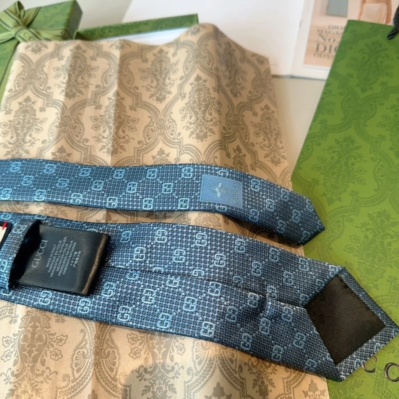 Gucci Neckties Thermal 268891