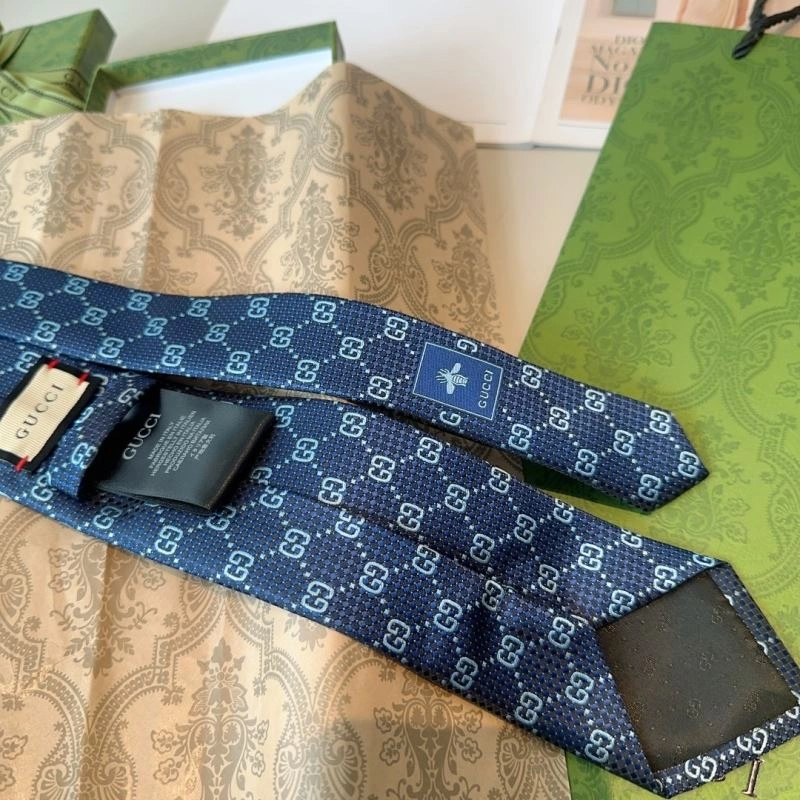 Gucci Neckties ModernLook 268896