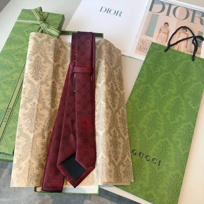 Gucci Neckties Bold 268894
