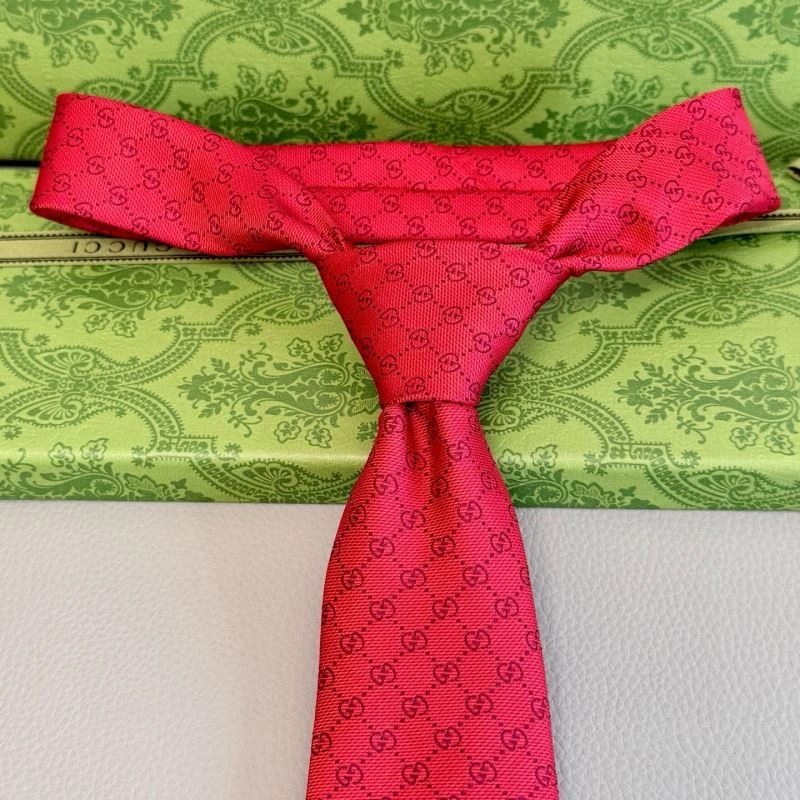 Gucci Neckties TravelReady 268892