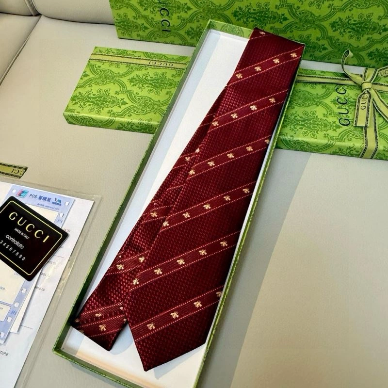 Gucci Neckties Sporty 268883