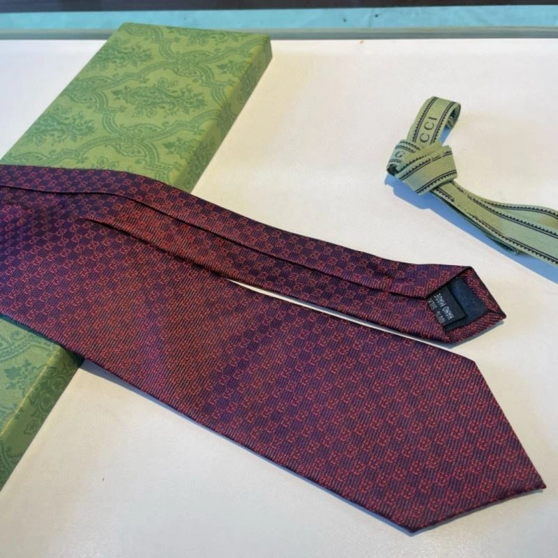 Gucci Neckties Vibrant 268859