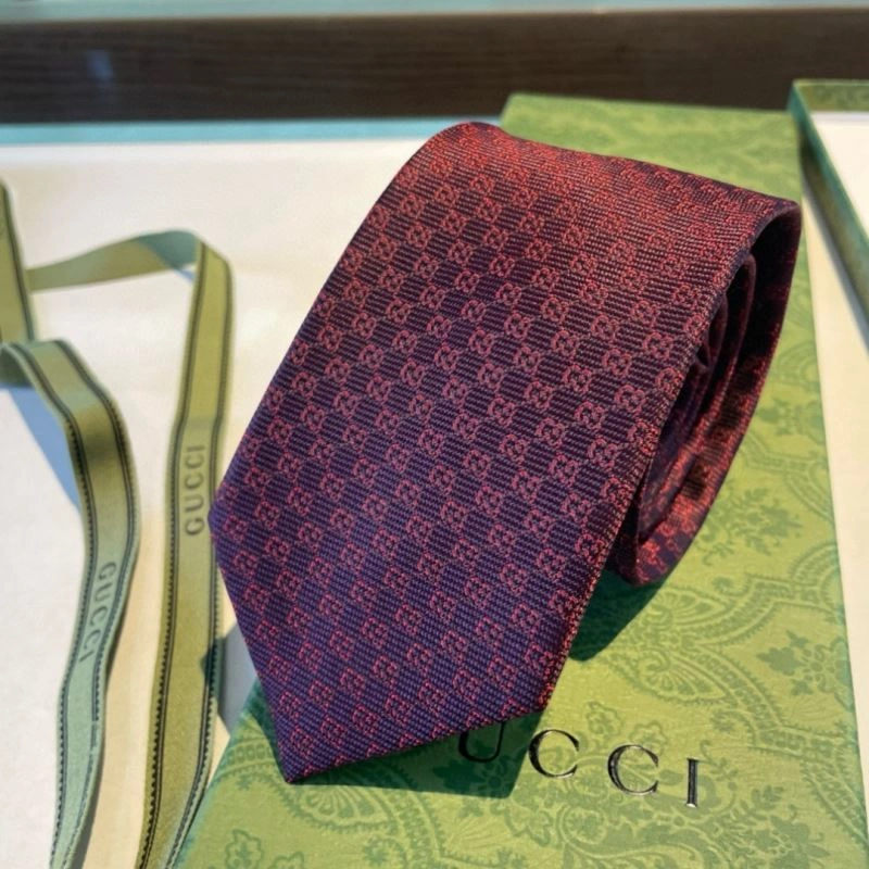 Gucci Neckties Vibrant 268859