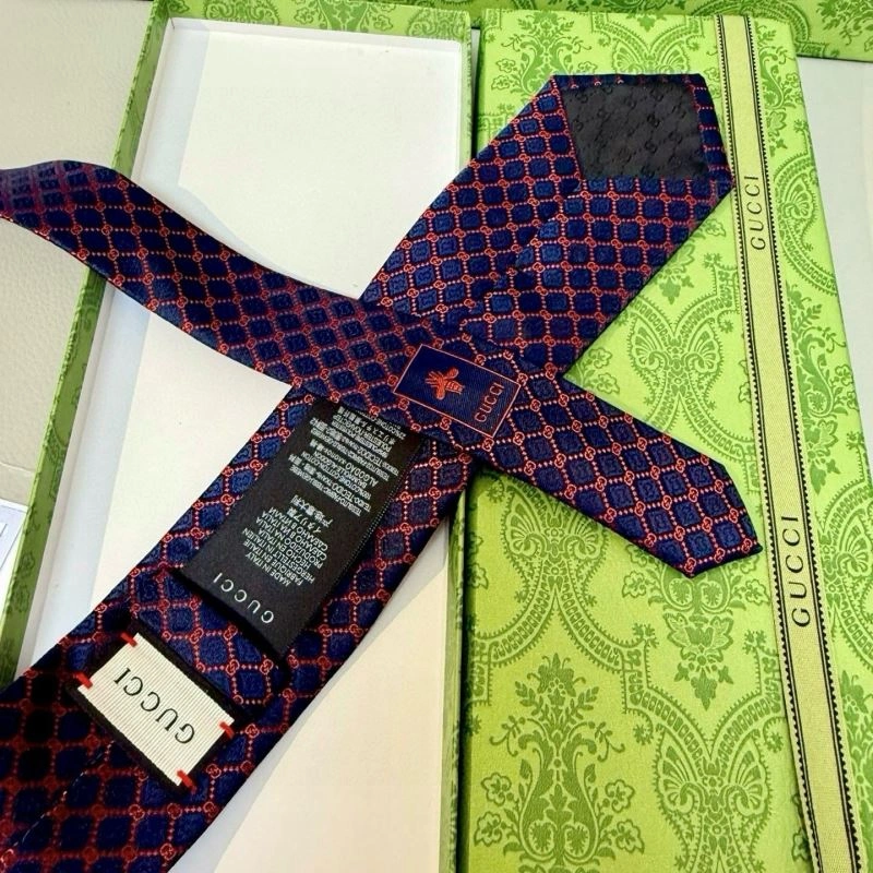 Gucci Neckties Youthful 268868