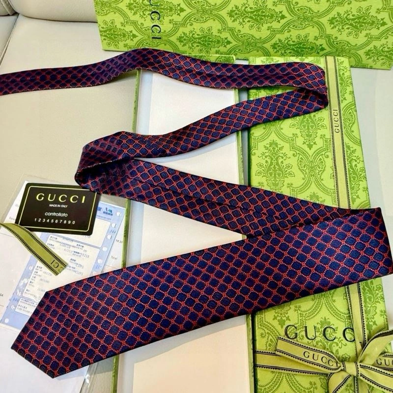 Gucci Neckties Youthful 268868