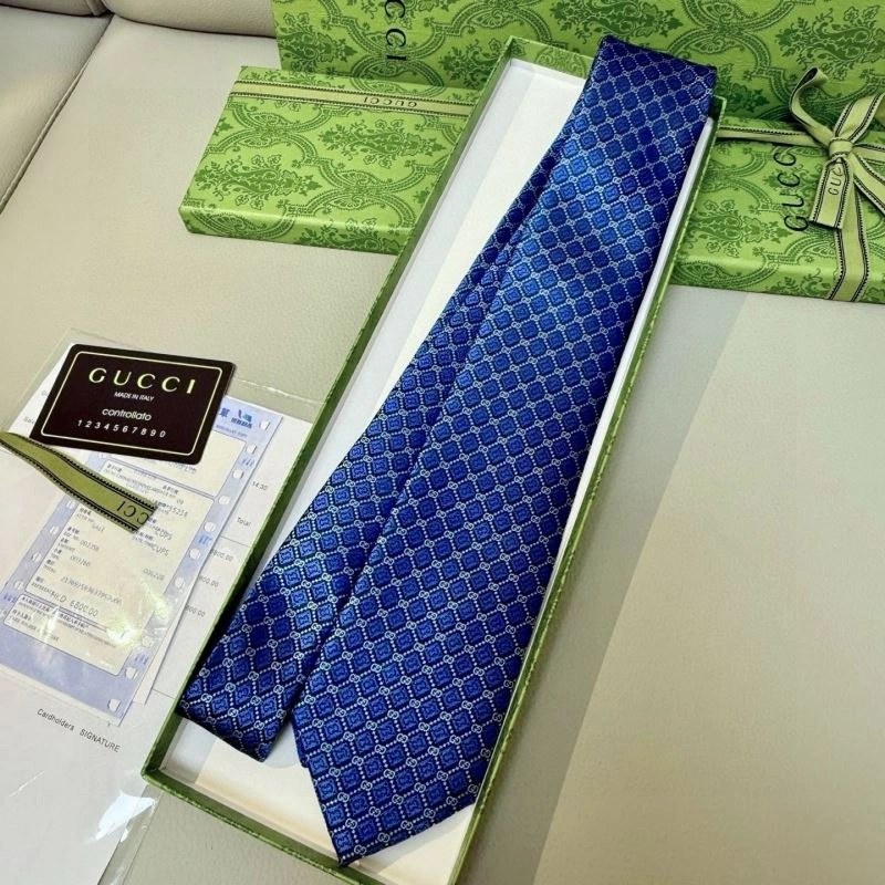Gucci Neckties Sporty 268872