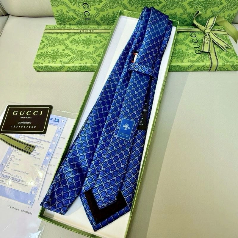 Gucci Neckties Sporty 268872