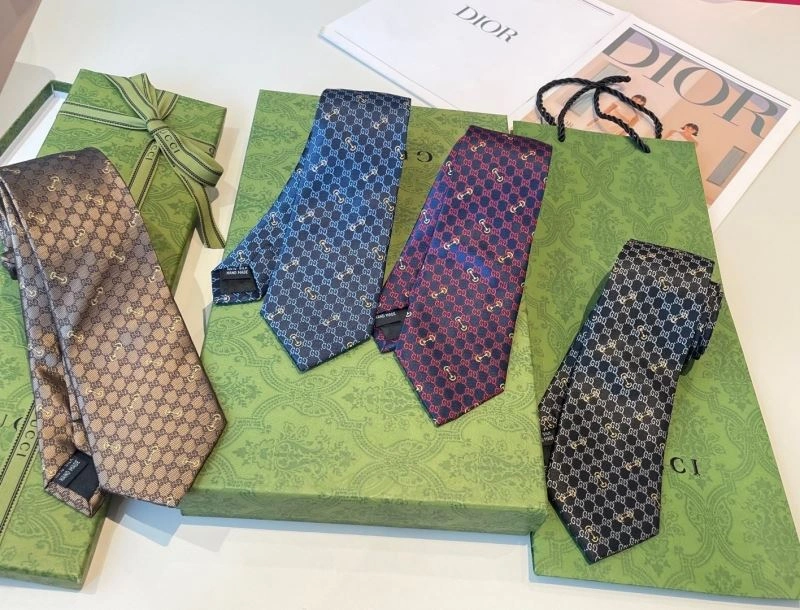 Gucci Neckties Attractive 268877