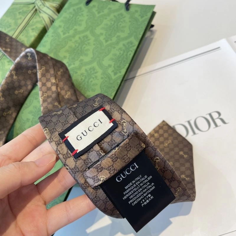Gucci Neckties Attractive 268877